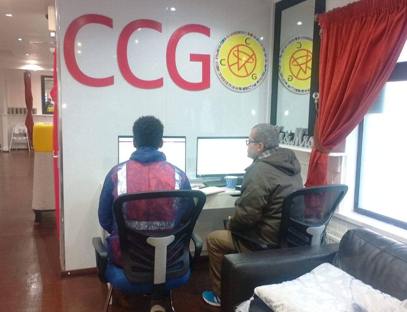 Digital Hubs & Skills Training